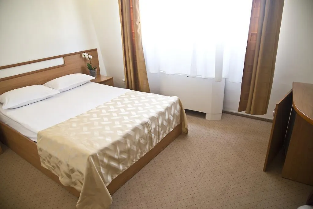 ***  Euro Hotels Gara De Nord Bucureşti România